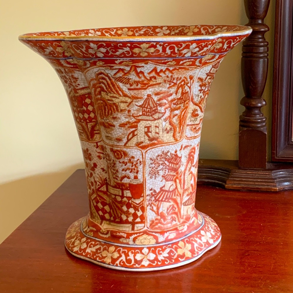United Wilson 1897 Porcelain vase